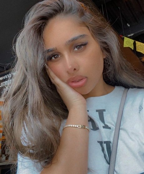 Nagie wyciekłe zdjęcie OnlyFans od Therealmeghnaa