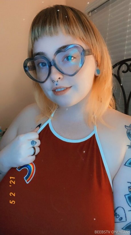 Nagie wyciekłe zdjęcie OnlyFans od Beebstv