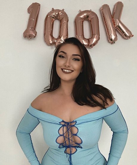 Nagie wyciekłe zdjęcie OnlyFans od Sammie Warren