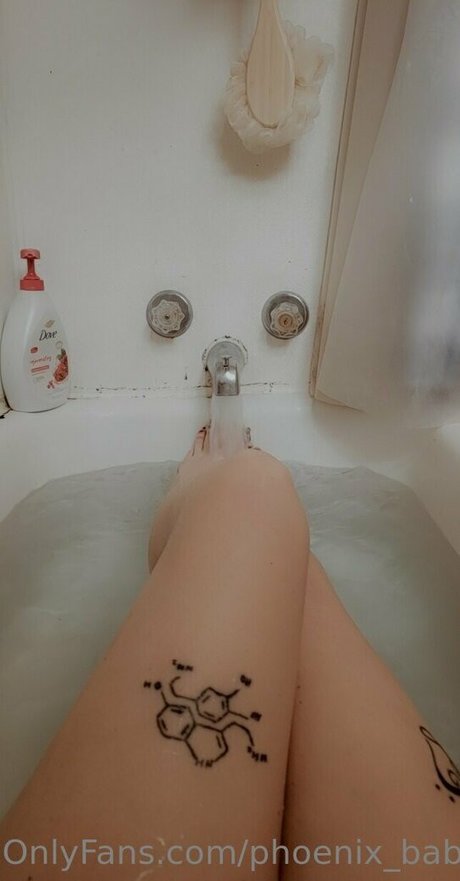 Nagie wyciekłe zdjęcie OnlyFans od Phoenixbabbyfree