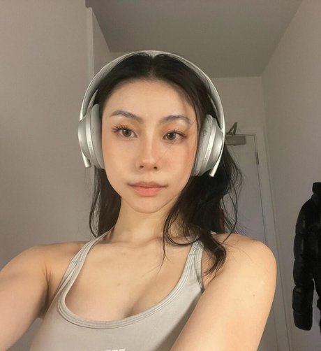 Nagie wyciekłe zdjęcie OnlyFans od Shirliz Leee