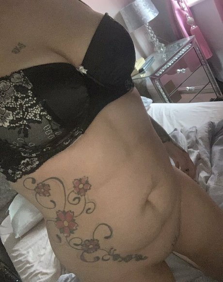 Nagie wyciekłe zdjęcie OnlyFans od Charsworld