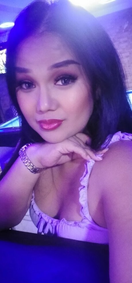Nagie wyciekłe zdjęcie OnlyFans od Amyamorevip
