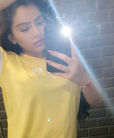 Nagie wyciekłe zdjęcie OnlyFans od Sukh Bains