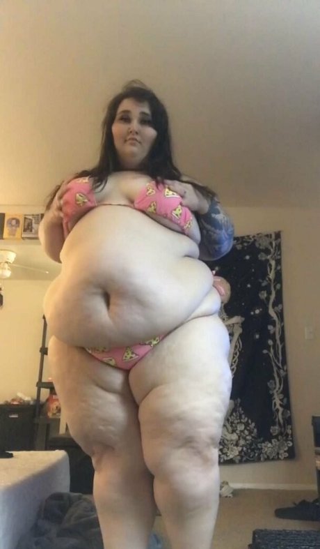 Nagie wyciekłe zdjęcie OnlyFans od Twinkiebelle