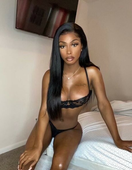 Nagie wyciekłe zdjęcie OnlyFans od Bianca Cash
