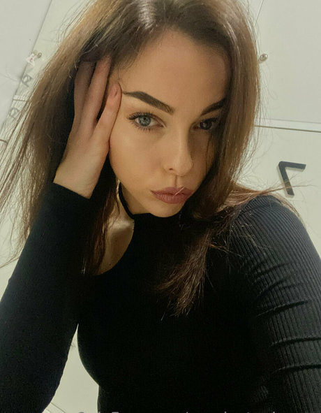 Nagie wyciekłe zdjęcie OnlyFans od Urprivatedancer