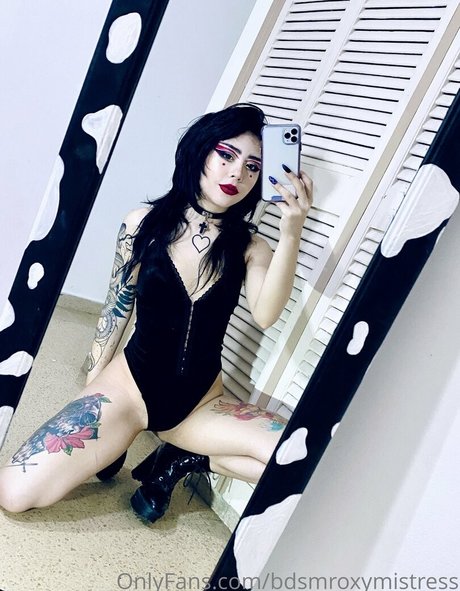 Nagie wyciekłe zdjęcie OnlyFans od Bdsmroxymistress